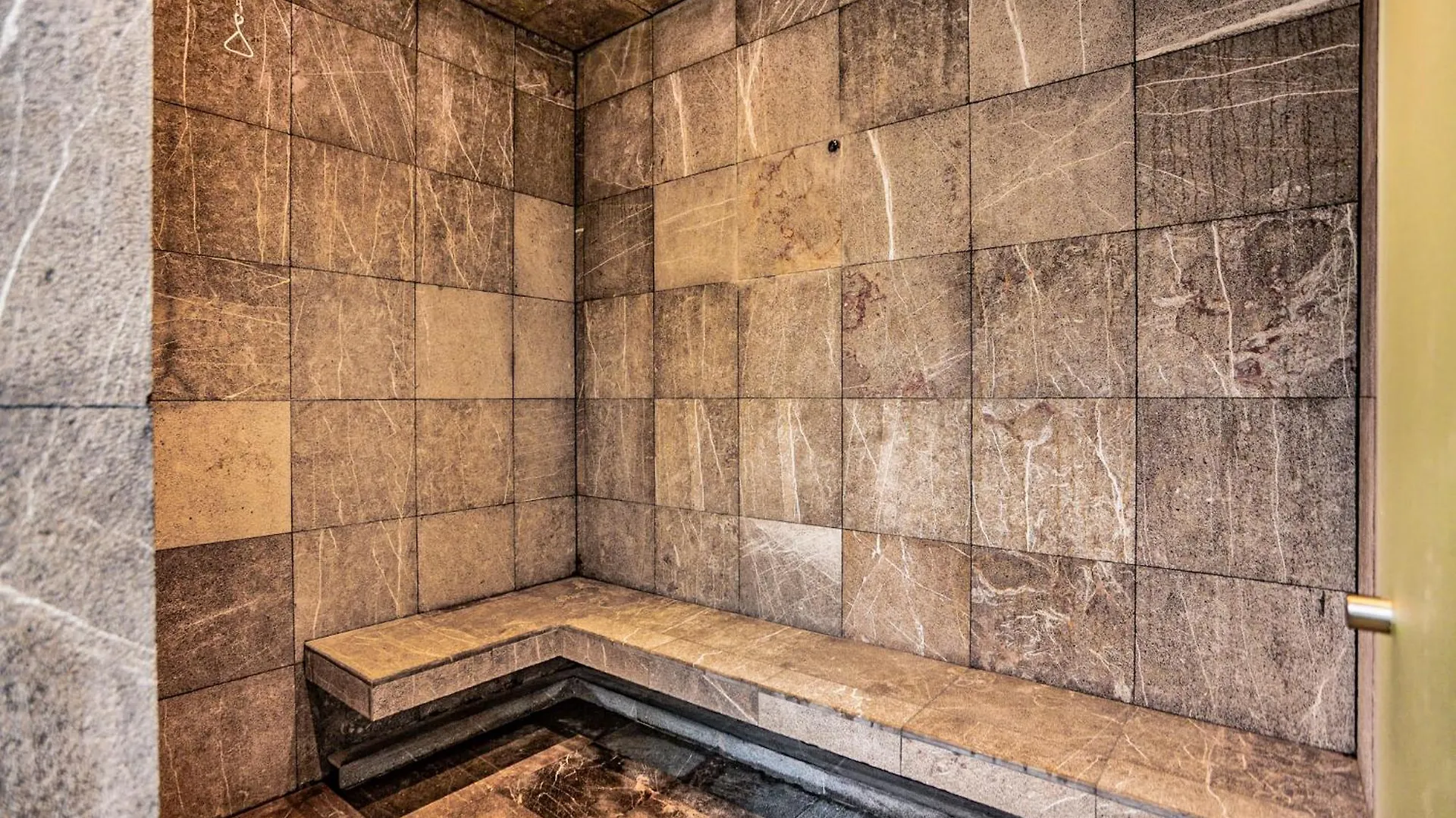 2-Br Tropical Retreat With Sauna, Gym And Pool تولوم 0*,  المكسيك